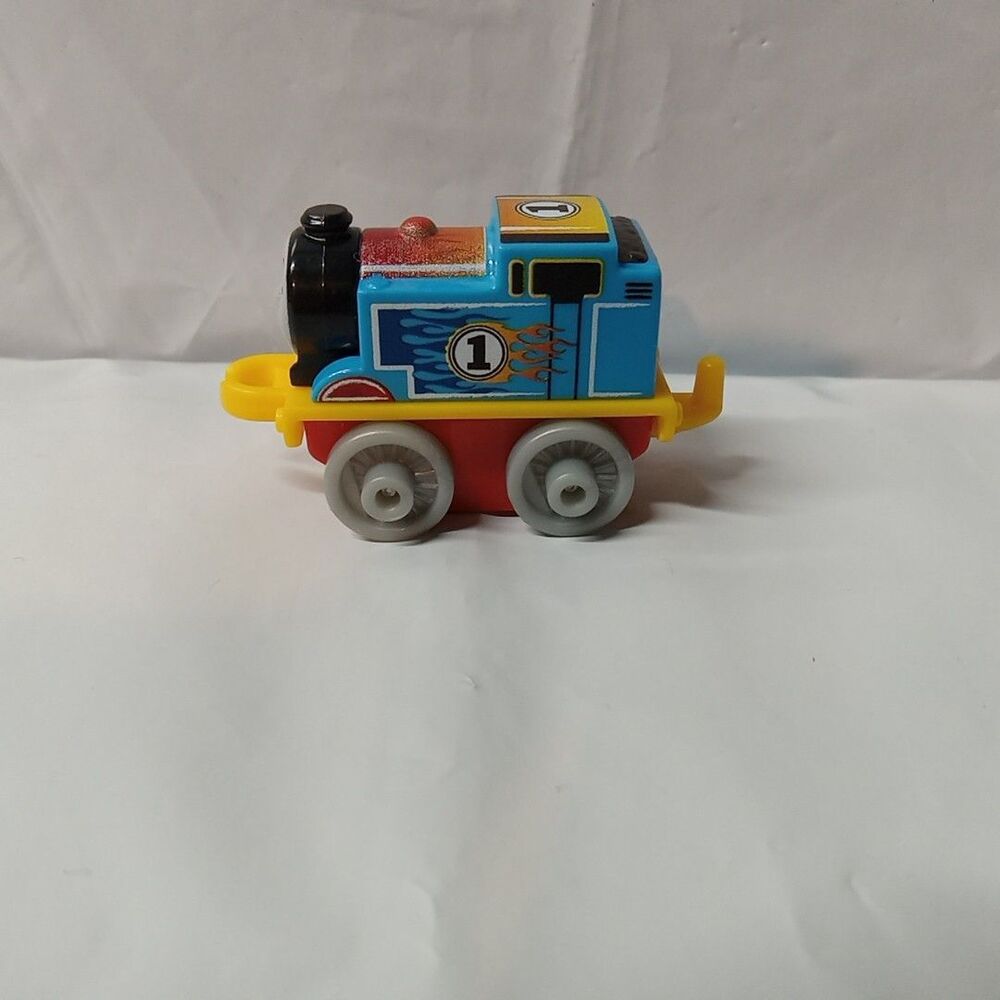 Thomas & Friends Minis Train Engine 2014 Racing Thomas Flames